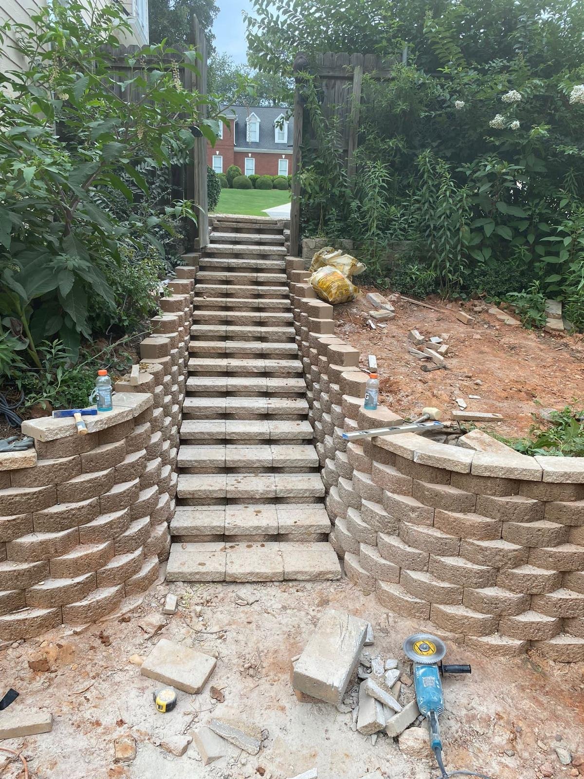 Steps & Retaining Walls